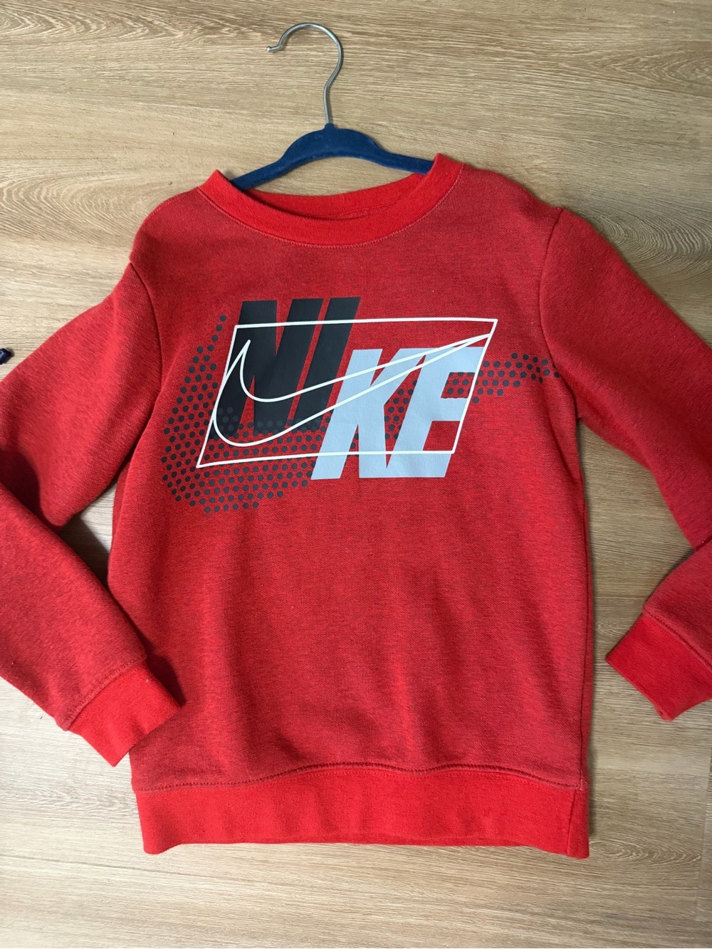 Nike Red Crewneck Sweatshirt with Graphic Logo